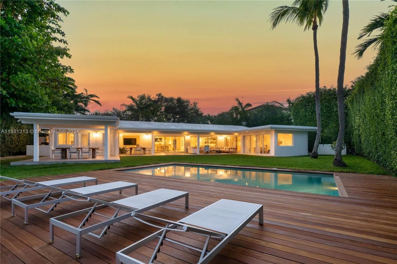 861 Harbor Dr, Key Biscayne, FL 33149 Photo