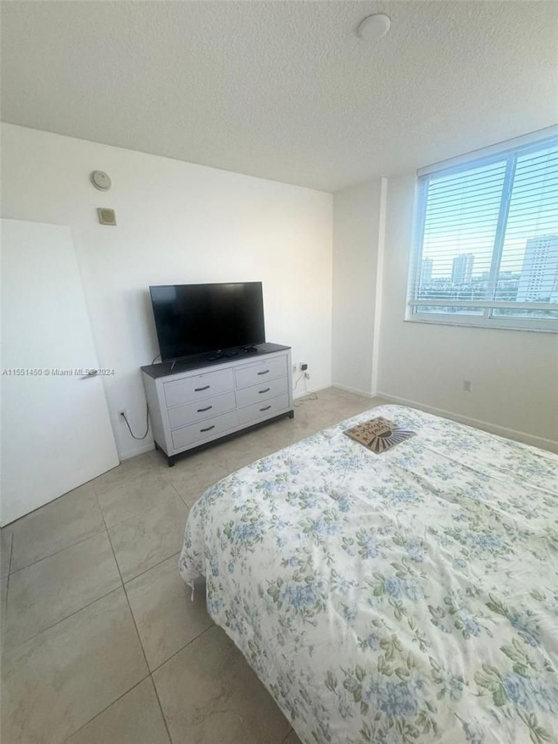 18800 NE 29th Ave, Unit 1018, Aventura, FL 33180 Photo