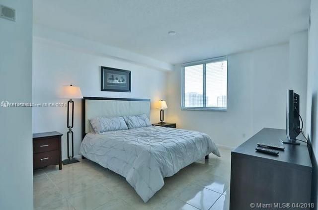 18800 NE 29th Ave, Unit 1018, Aventura, FL 33180 Photo