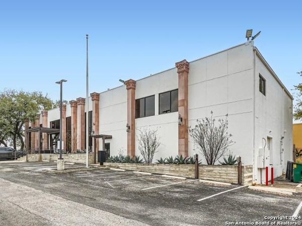 10919 WURZBACH RD, San Antonio, TX 78230