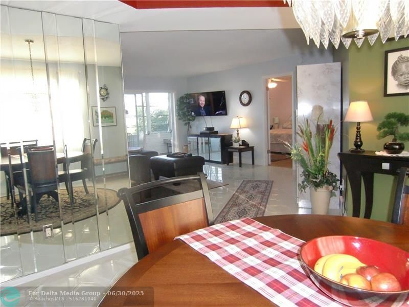 4401 NW 41 Street, Unit 404, Lauderdale Lakes, FL 33319 Photo