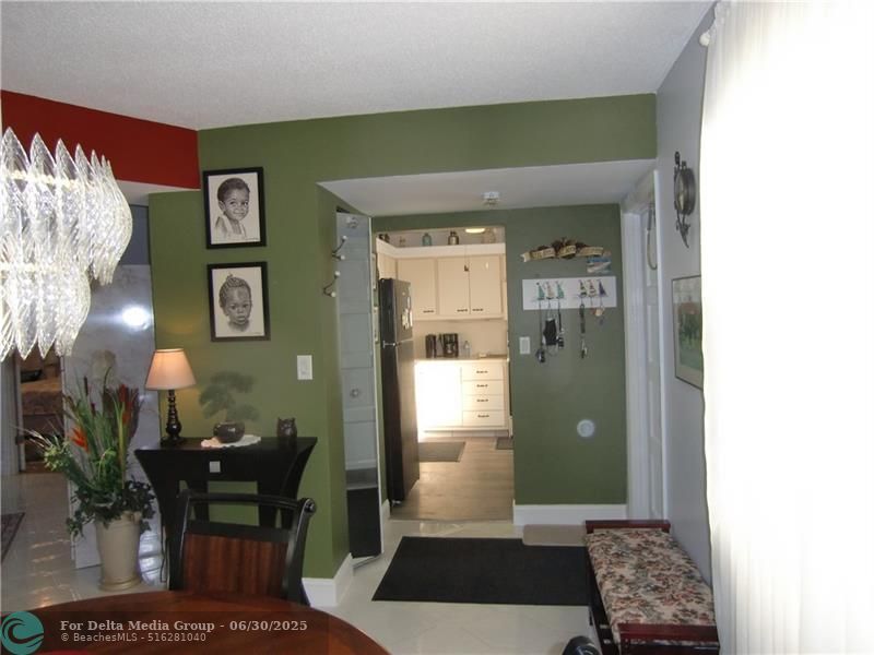 4401 NW 41 Street, Unit 404, Lauderdale Lakes, FL 33319 Photo