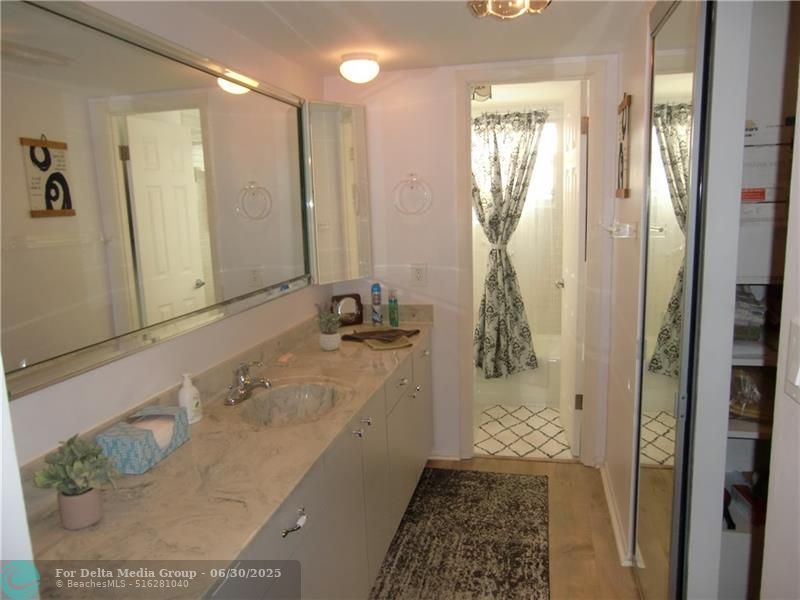 4401 NW 41 Street, Unit 404, Lauderdale Lakes, FL 33319 Photo
