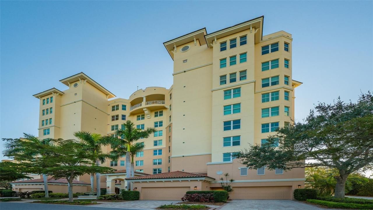 401 N Point Road, Unit 301, Osprey, FL 34229 Photo