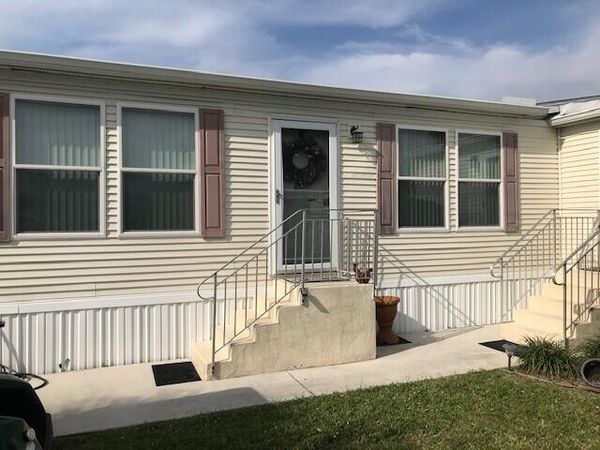 20 Madrid Lane, Port St. Lucie, FL 34952