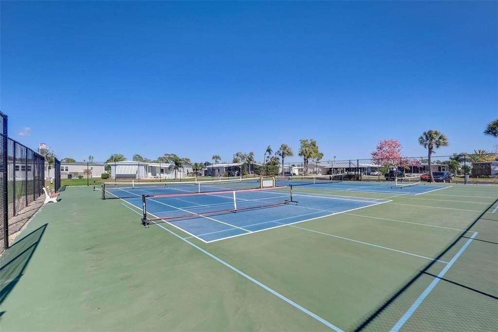 7 S Esplanade Street, Englewood, FL 34223 Photo
