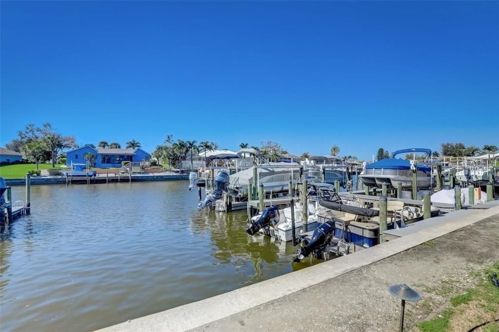 7 S Esplanade Street, Englewood, FL 34223 Photo