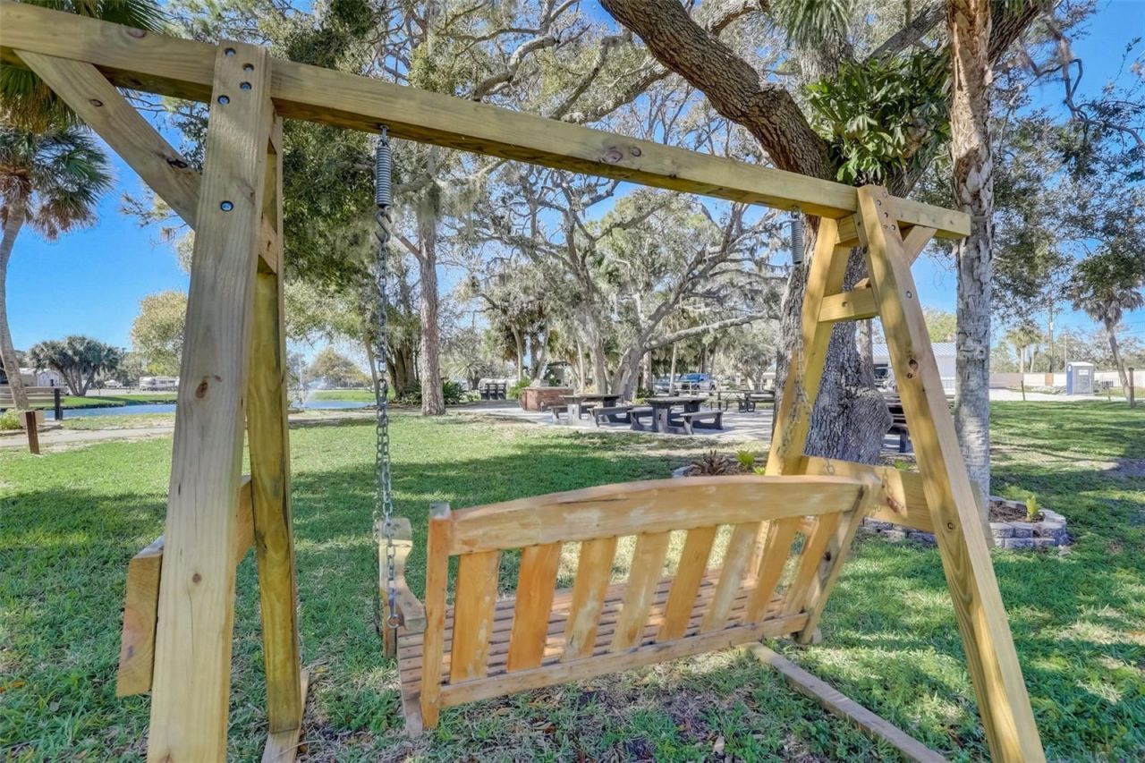 7 S Esplanade Street, Englewood, FL 34223 Photo