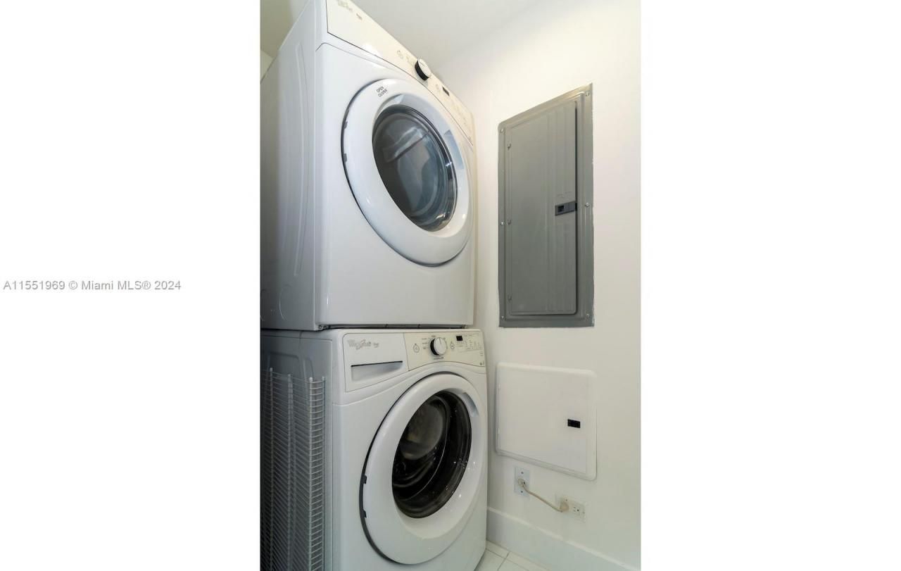 600 NE 27 St, Unit 2304, Miami, FL 33137 Photo