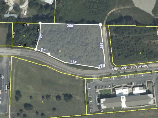 85 Old Medina Crossing, Jackson, TN 38305