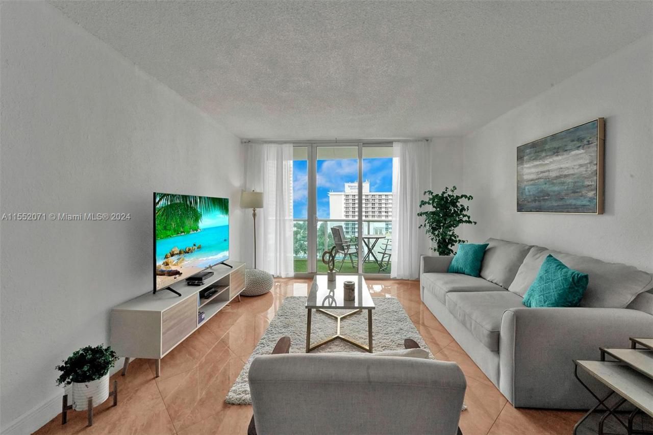 19370 Collins Ave, Unit 1001, Sunny Isles Beach, FL 33160 Photo