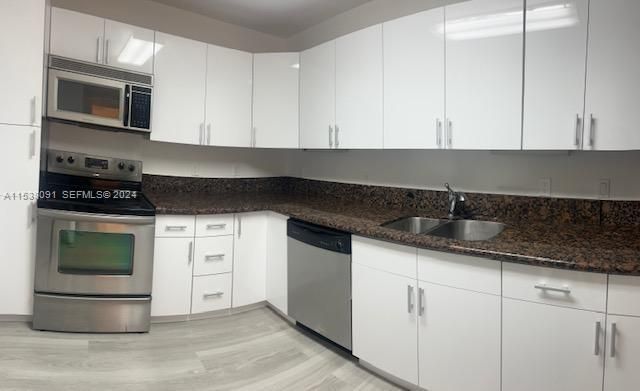 1904 S Ocean Dr, Unit 205, Hallandale Beach, FL 33009 Photo