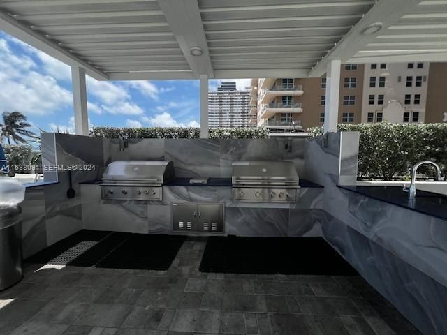 1904 S Ocean Dr, Unit 205, Hallandale Beach, FL 33009 Photo