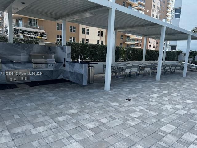 1904 S Ocean Dr, Unit 205, Hallandale Beach, FL 33009 Photo