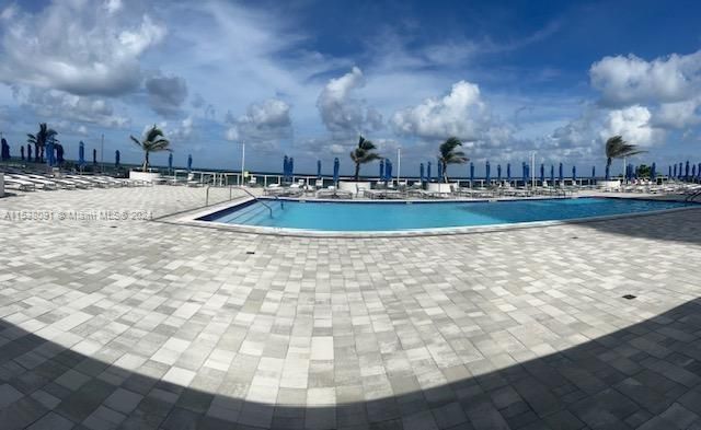 1904 S Ocean Dr, Unit 205, Hallandale Beach, FL 33009 Photo