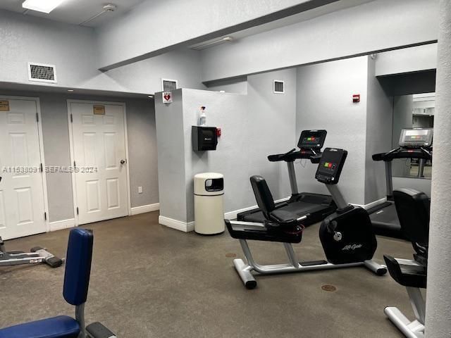 1904 S Ocean Dr, Unit 205, Hallandale Beach, FL 33009 Photo