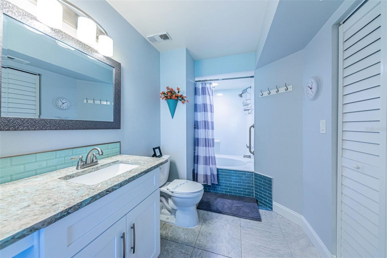 6000 Bahia Del Mar Circle, Unit 130, Saint Petersburg, FL 33715 Photo