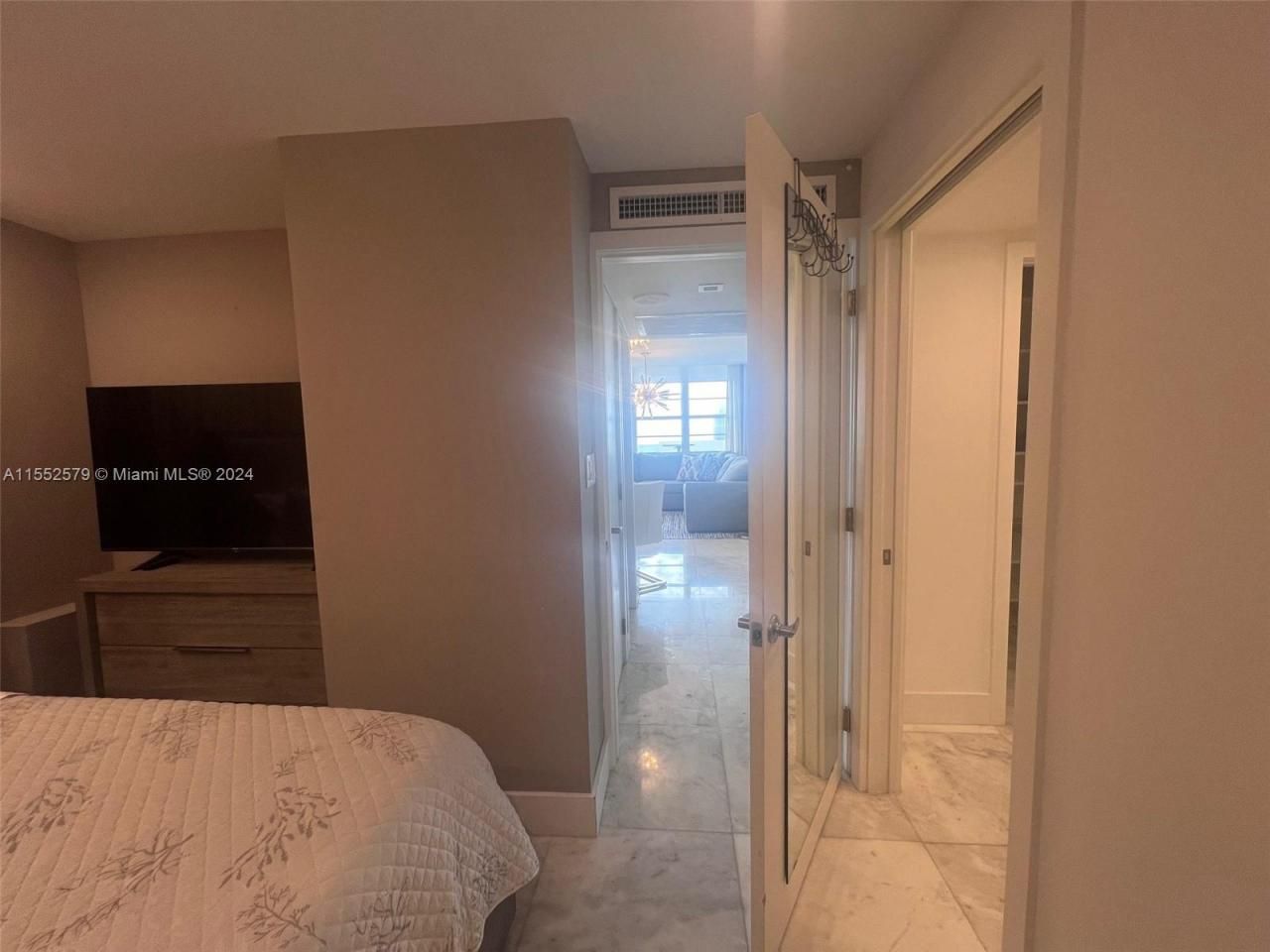 100 Lincoln Rd, Unit 1536, Miami Beach, FL 33139 Photo