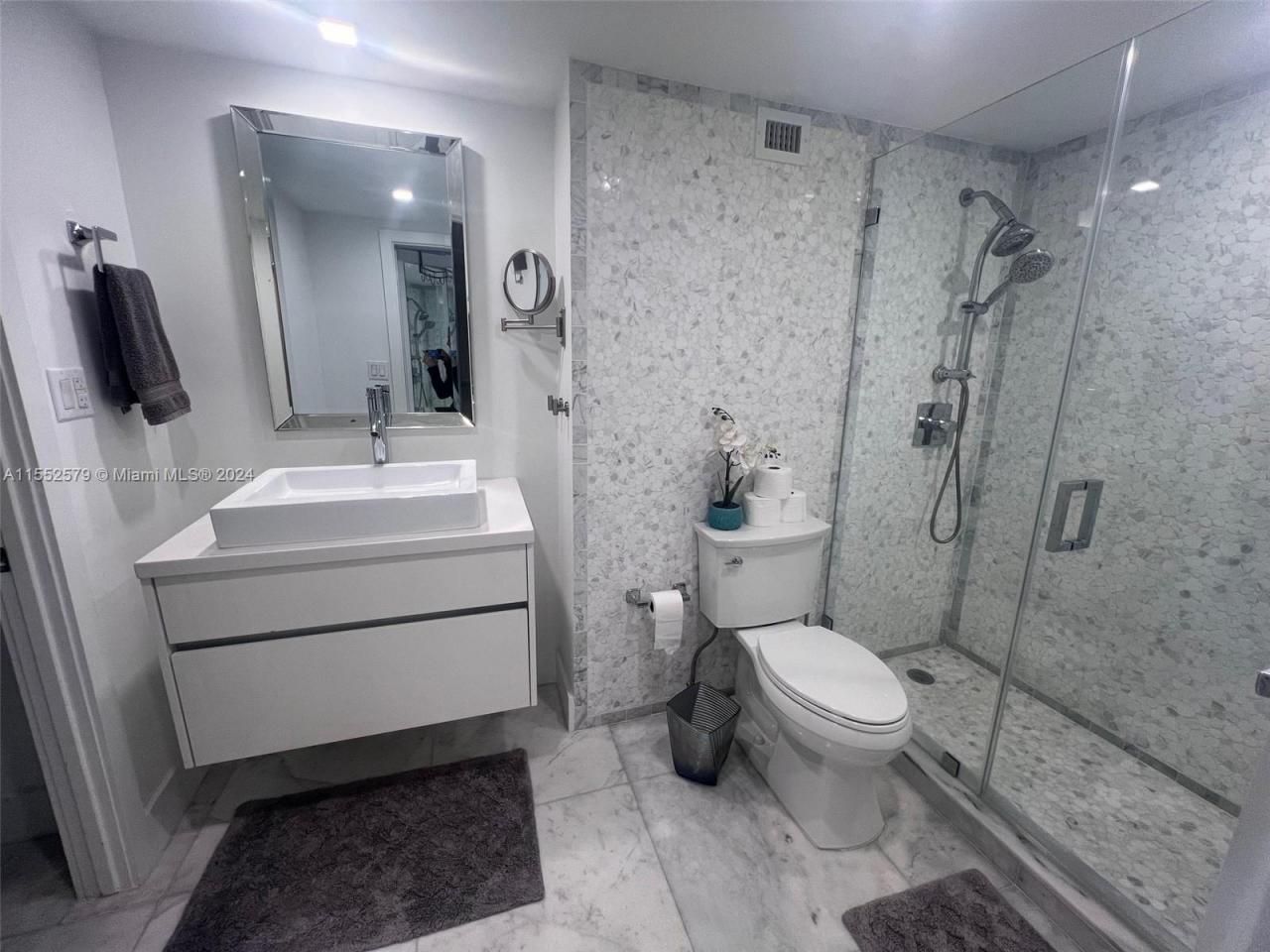 100 Lincoln Rd, Unit 1536, Miami Beach, FL 33139 Photo