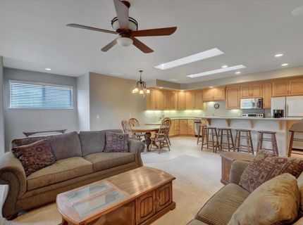 6890 Country Side Ln, Auburn, CA 95602 Photo