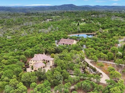 6890 Country Side Ln, Auburn, CA 95602 Photo