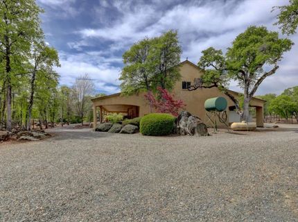6890 Country Side Ln, Auburn, CA 95602 Photo
