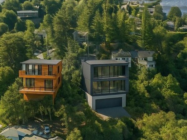 1 Westover Dr, Oakland, CA 94603