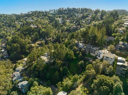 1 Westover Dr, Oakland, CA 94603 Photo