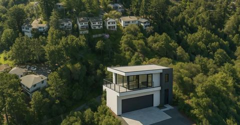 1 Westover Dr, Oakland, CA 94603 Photo