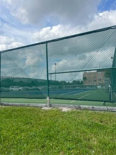 2871 Somerset Dr, Unit 218, Lauderdale Lakes, FL 33311 Photo