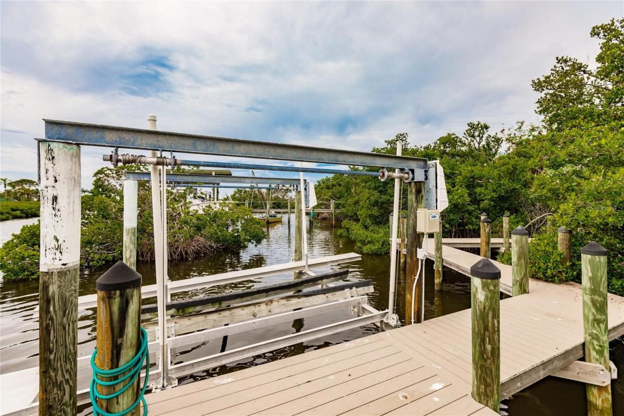 24169 Jolly Roger Boulevard, Punta Gorda, FL 33955 Photo