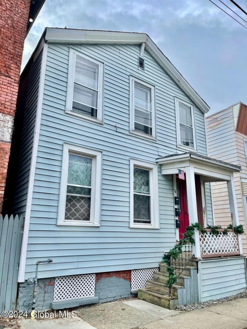 20 Paine Street, Green Island, NY 12183 Main Photo