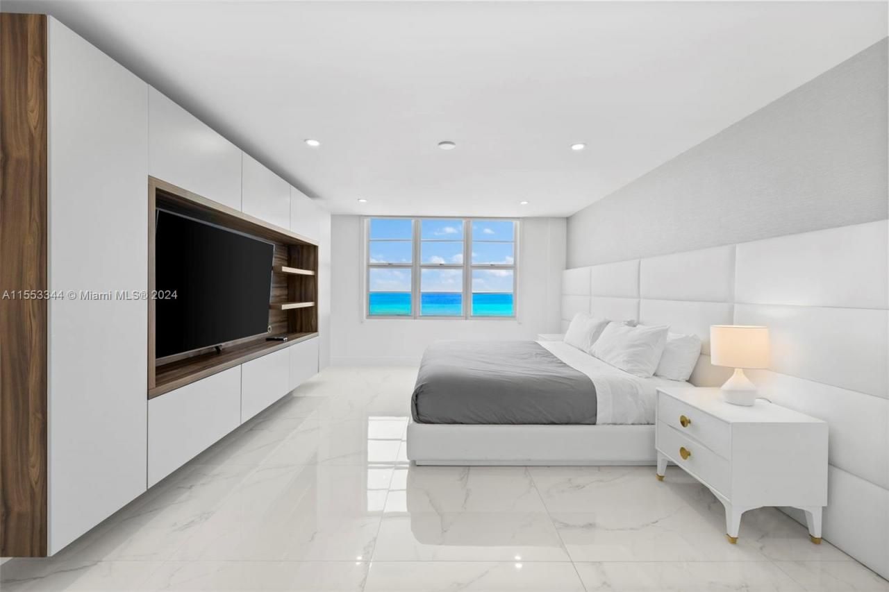 5151 Collins Ave, Unit 1527, Miami Beach, FL 33140 Photo