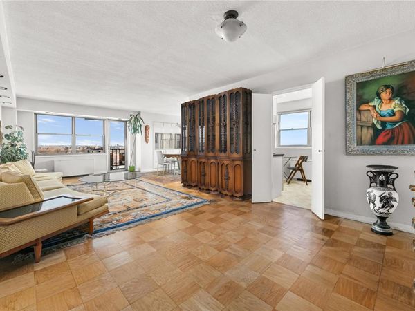 70-31 108, Unit 12B, Forest Hills, NY 11375