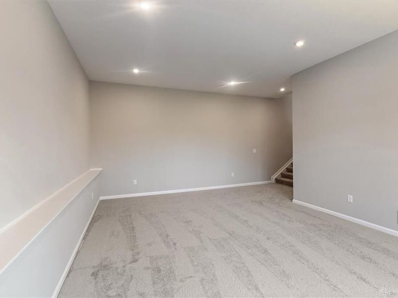 2639 Golden Leaf Drive, Beavercreek, OH 45431 Photo 18