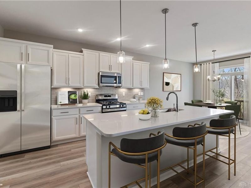 2639 Golden Leaf Drive, Beavercreek, OH 45431 Photo 2