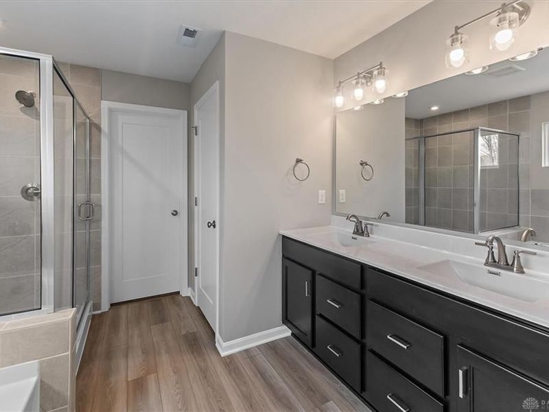 2639 Golden Leaf Drive, Beavercreek, OH 45431 Photo 24