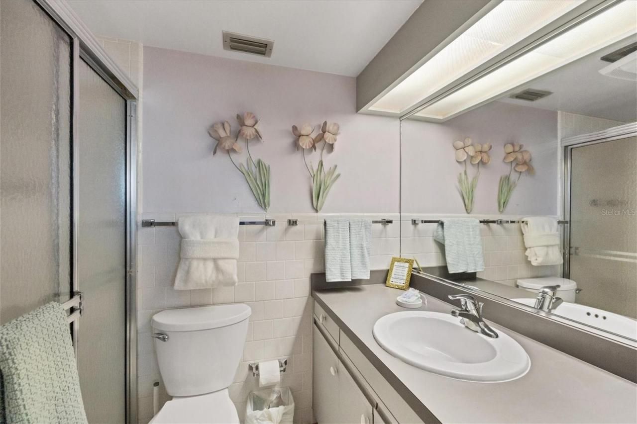 500 S Washington Drive, Unit 5B, Sarasota, FL 34236 Photo