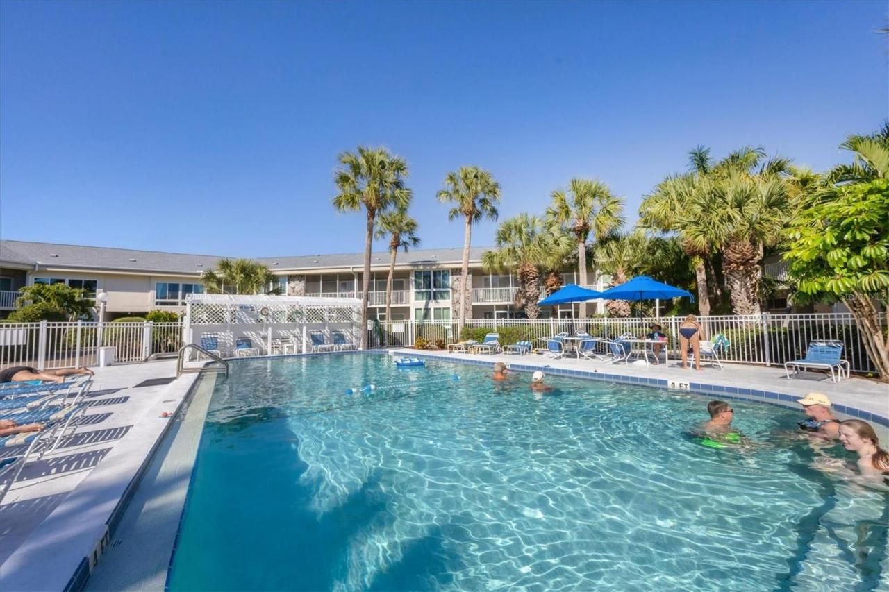 500 S Washington Drive, Unit 5B, Sarasota, FL 34236 Photo