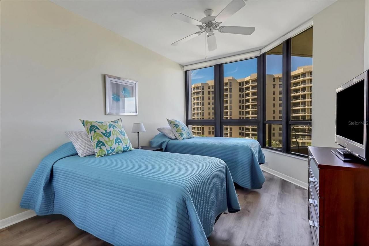 1211 Gulf Of Mexico Drive, Unit 405, Longboat Key, FL 34228 Photo