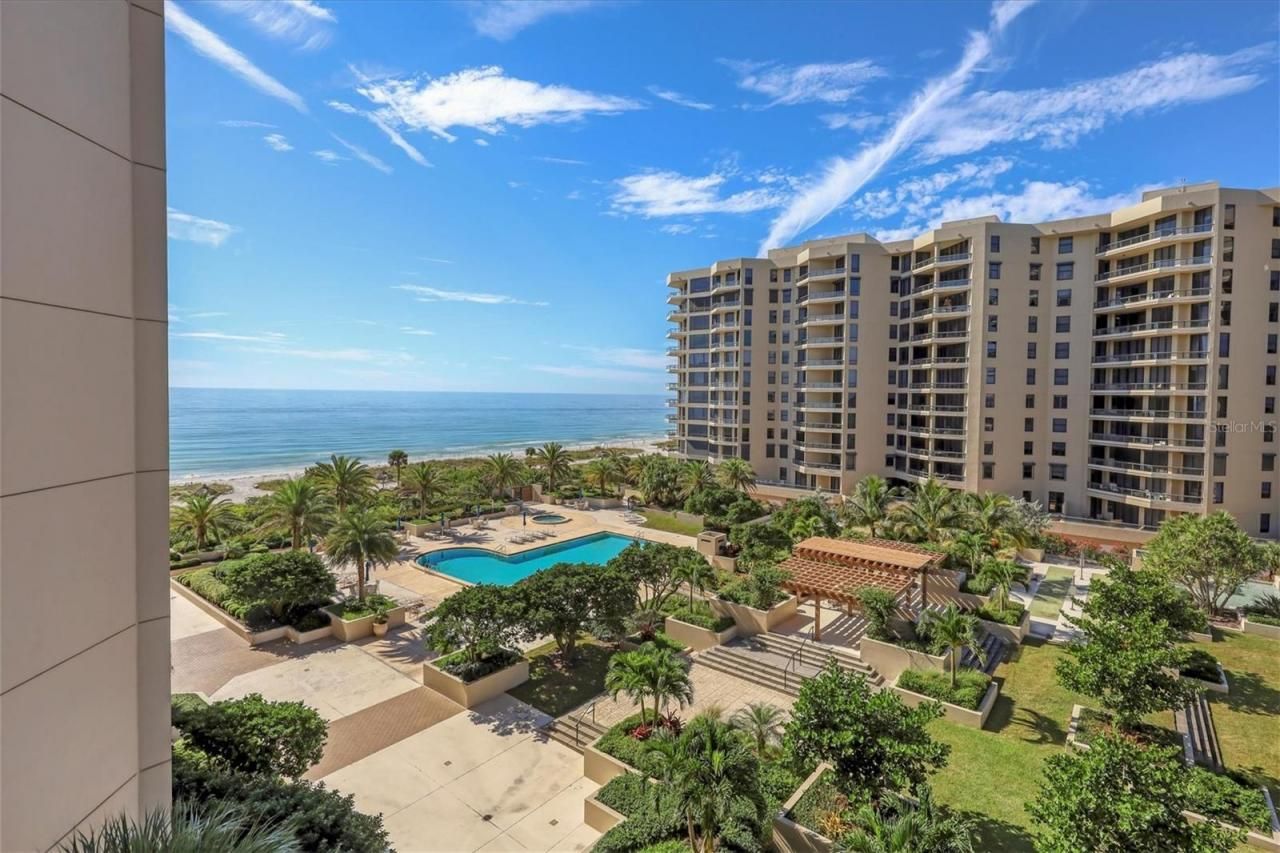 1211 Gulf Of Mexico Drive, Unit 405, Longboat Key, FL 34228 Photo