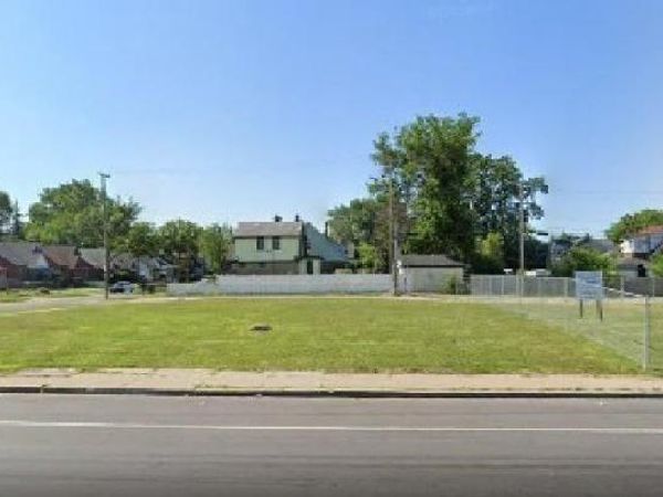13001 W CHICAGO Street, Detroit, MI 48228