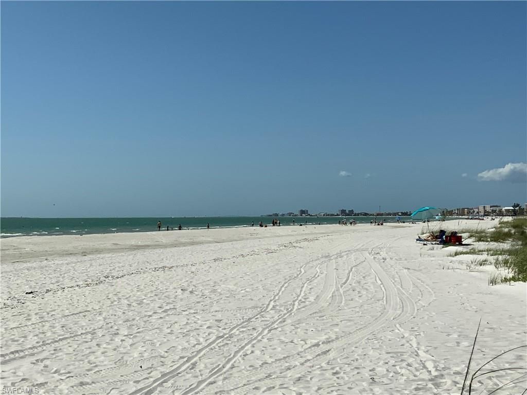 8236 Estero Blvd, Fort Myers Beach, FL 33931 Photo