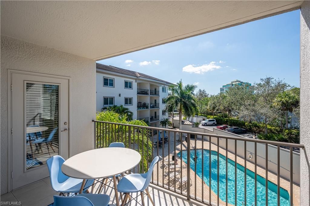 1100 Pine Ridge Rd, Unit A304, Naples, FL 34108 Photo