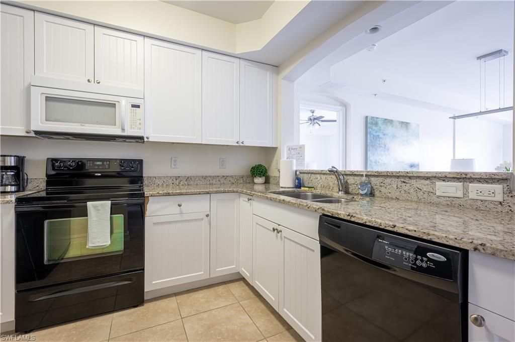 1100 Pine Ridge Rd, Unit A304, Naples, FL 34108 Photo
