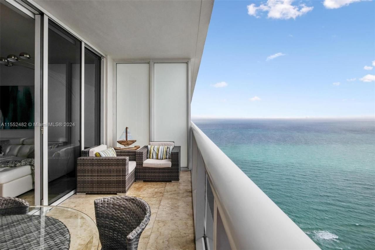 1830 S Ocean Dr, Unit 5005, Hallandale Beach, FL 33009 Photo