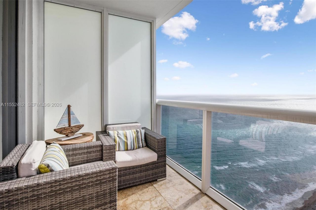 1830 S Ocean Dr, Unit 5005, Hallandale Beach, FL 33009 Photo