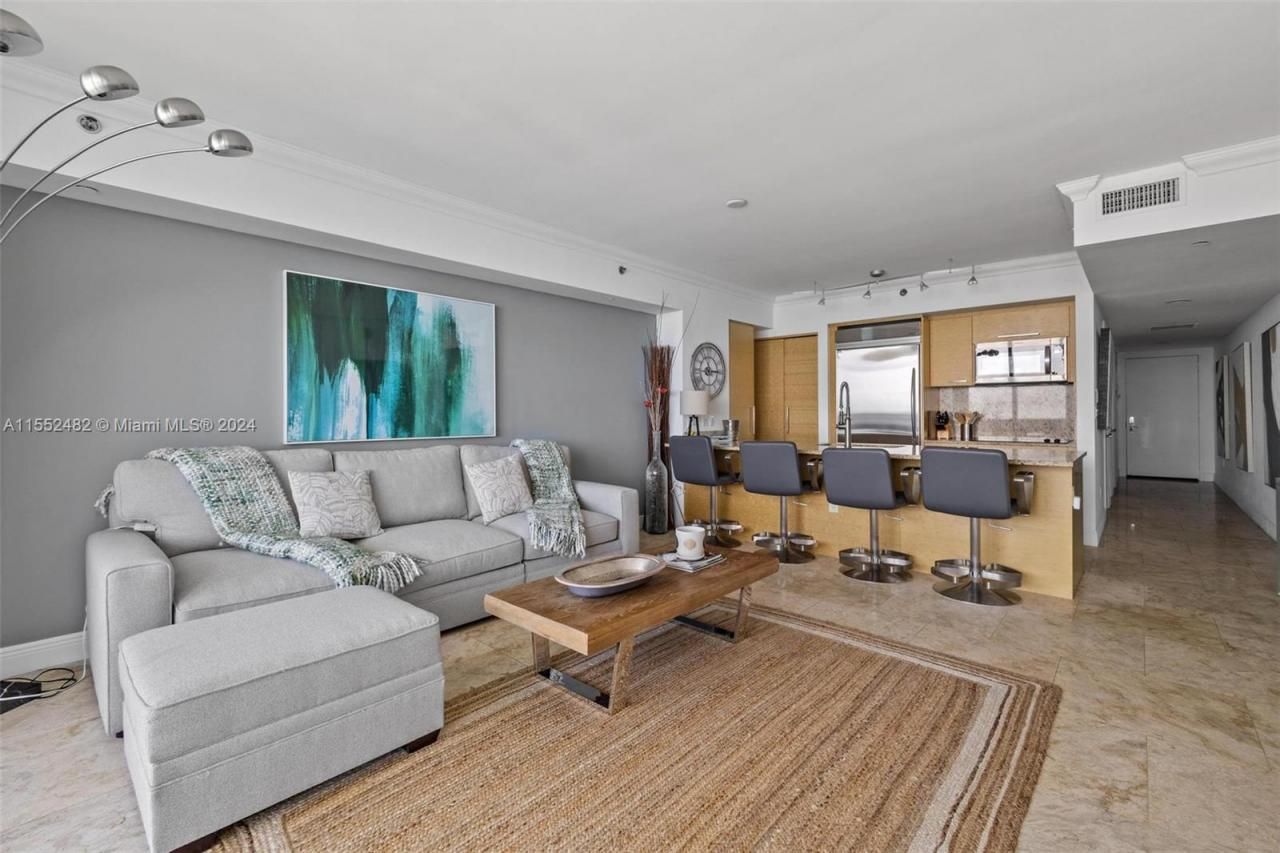 1830 S Ocean Dr, Unit 5005, Hallandale Beach, FL 33009 Photo