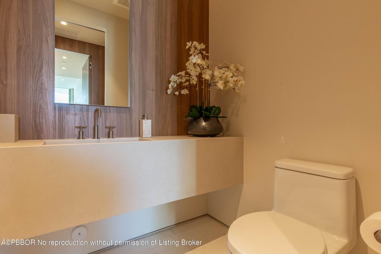 200 Arkona Court, Unit 1102, West Palm Beach, FL 33401 Photo