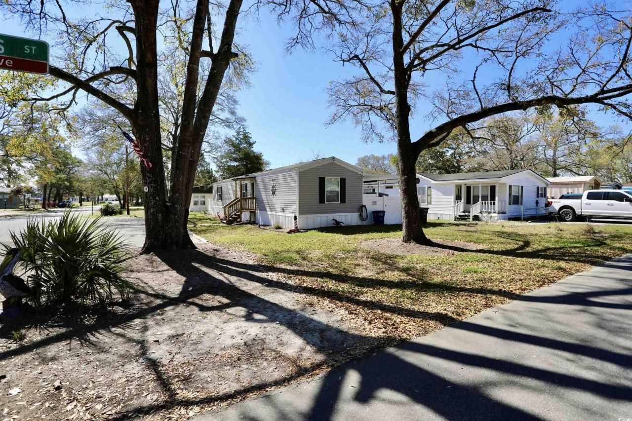 4520 Albatross St. Photo 18